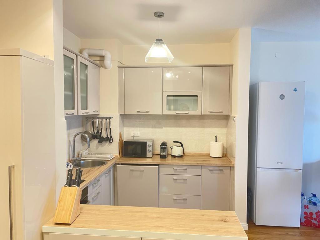 Sunshineliving, Bar Apartment Ngoại thất bức ảnh